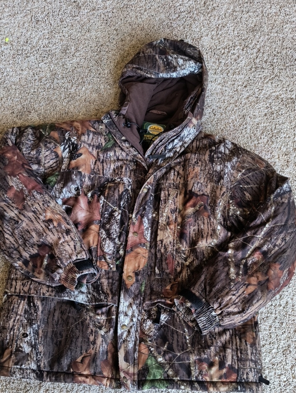 Cabela's Men's Mossy Oak Camo Hooded Jacket, Large